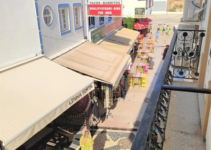 Down Town House Albufeira