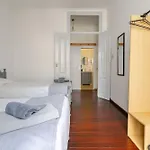 Down Town House *
